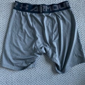 Under Armour Mid Compression Shorts
